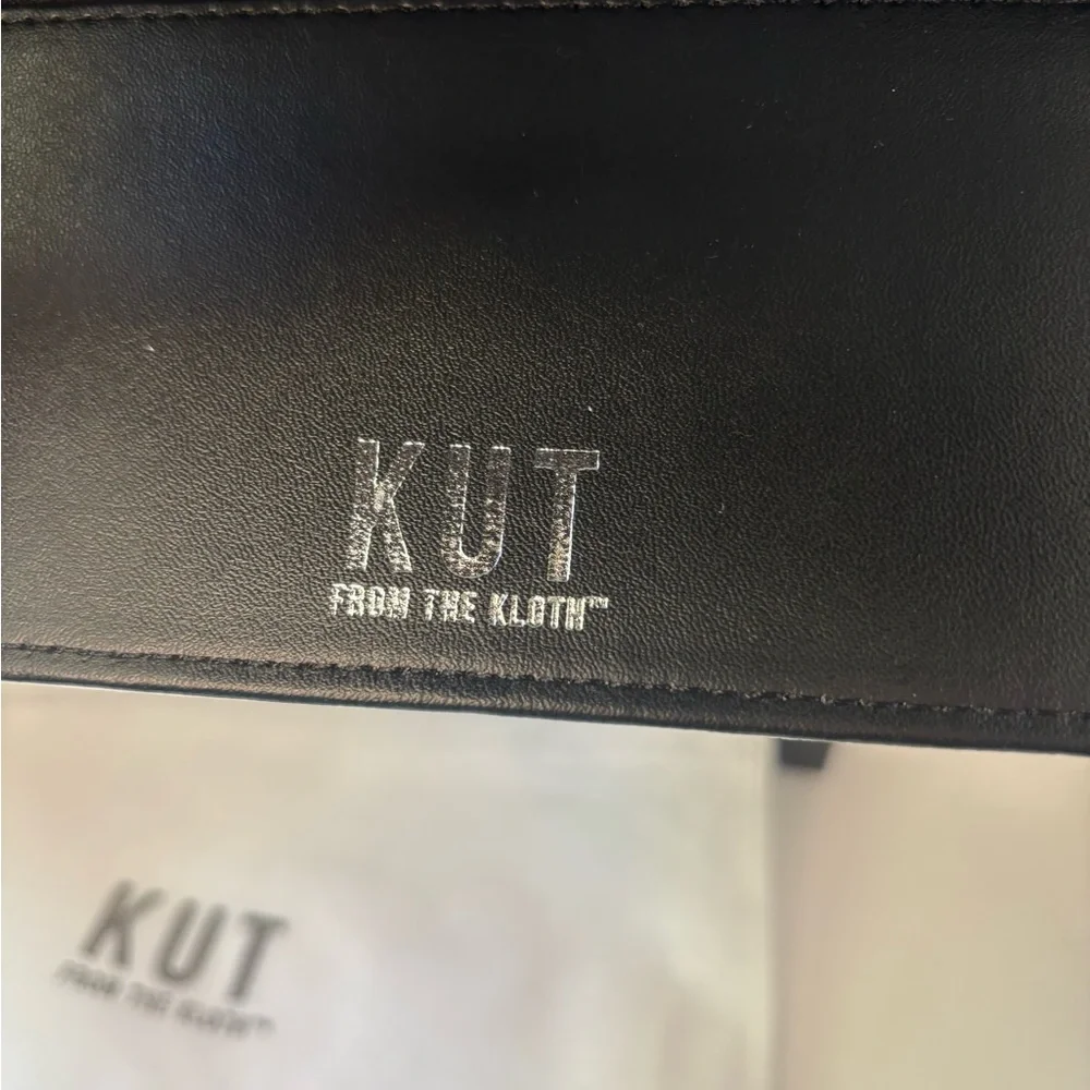 Kut from the Kloth Black & White Leather Wallet NWT - Picture 5 of 7